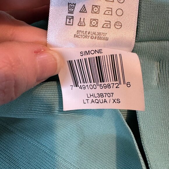 BCBGMaxAzria Simone Bandage Skirt Light Aqua Pull On Stretch Bodycon Size XS - Picture 4 of 10